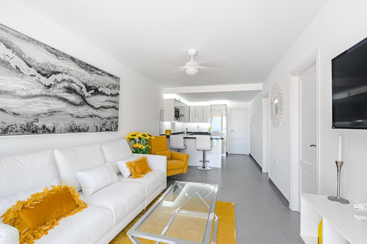 Buenavista Sunflower Apartment In Playa La Arena Puerto de Santiago  Eksteriør billede