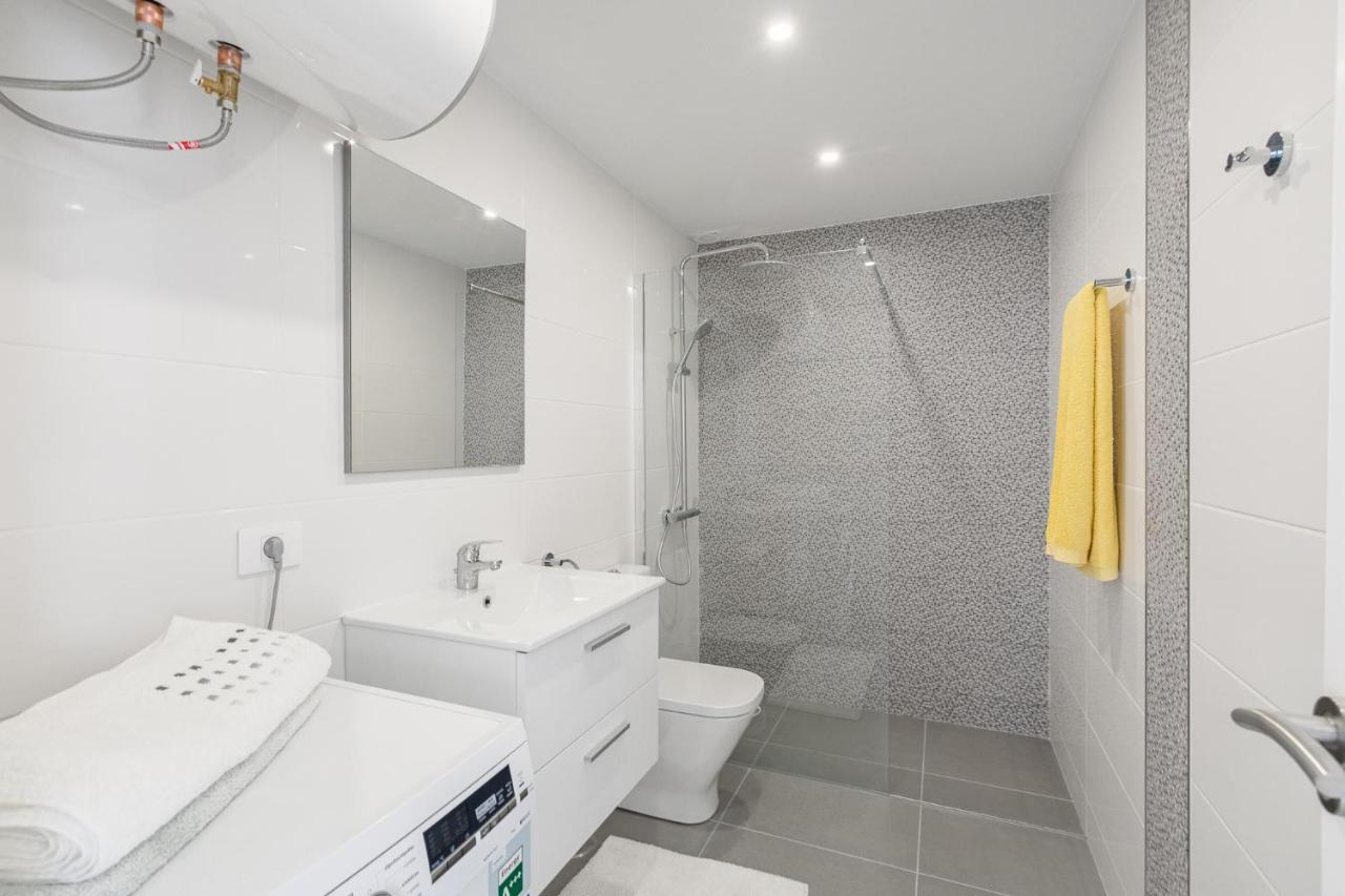 Buenavista Sunflower Apartment In Playa La Arena Puerto de Santiago  Eksteriør billede