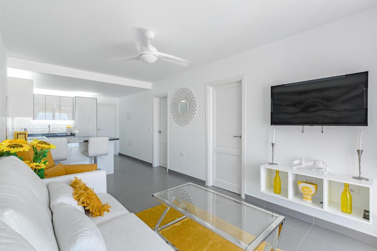 Buenavista Sunflower Apartment In Playa La Arena Puerto de Santiago  Eksteriør billede