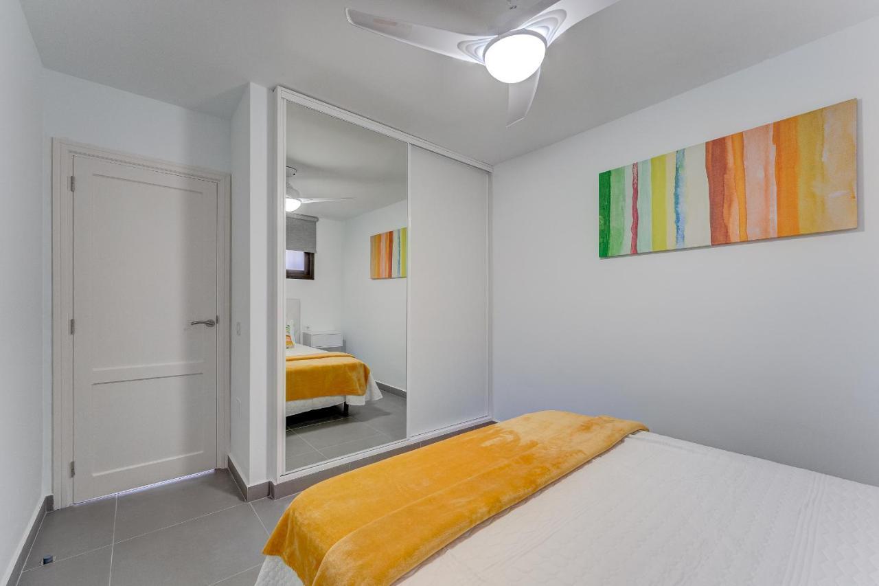 Buenavista Sunflower Apartment In Playa La Arena Puerto de Santiago  Eksteriør billede